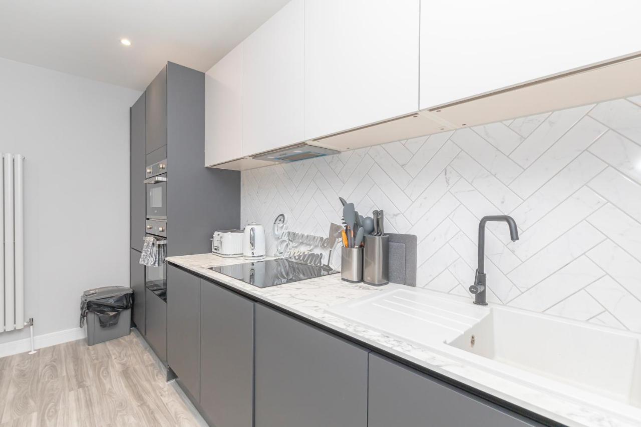 Flash Sales Offer - Any Week Day No Minimum Night Restrictions Brighton City Centre Seafront 1 Bedroom Flat Bn133Duk02 Εξωτερικό φωτογραφία